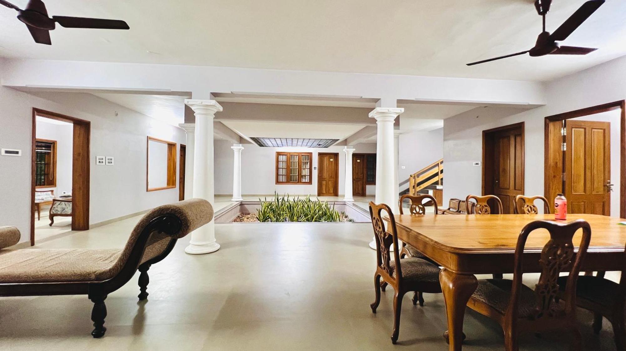 Apartament Waterfront By Palmyra Kollam Zewnętrze zdjęcie