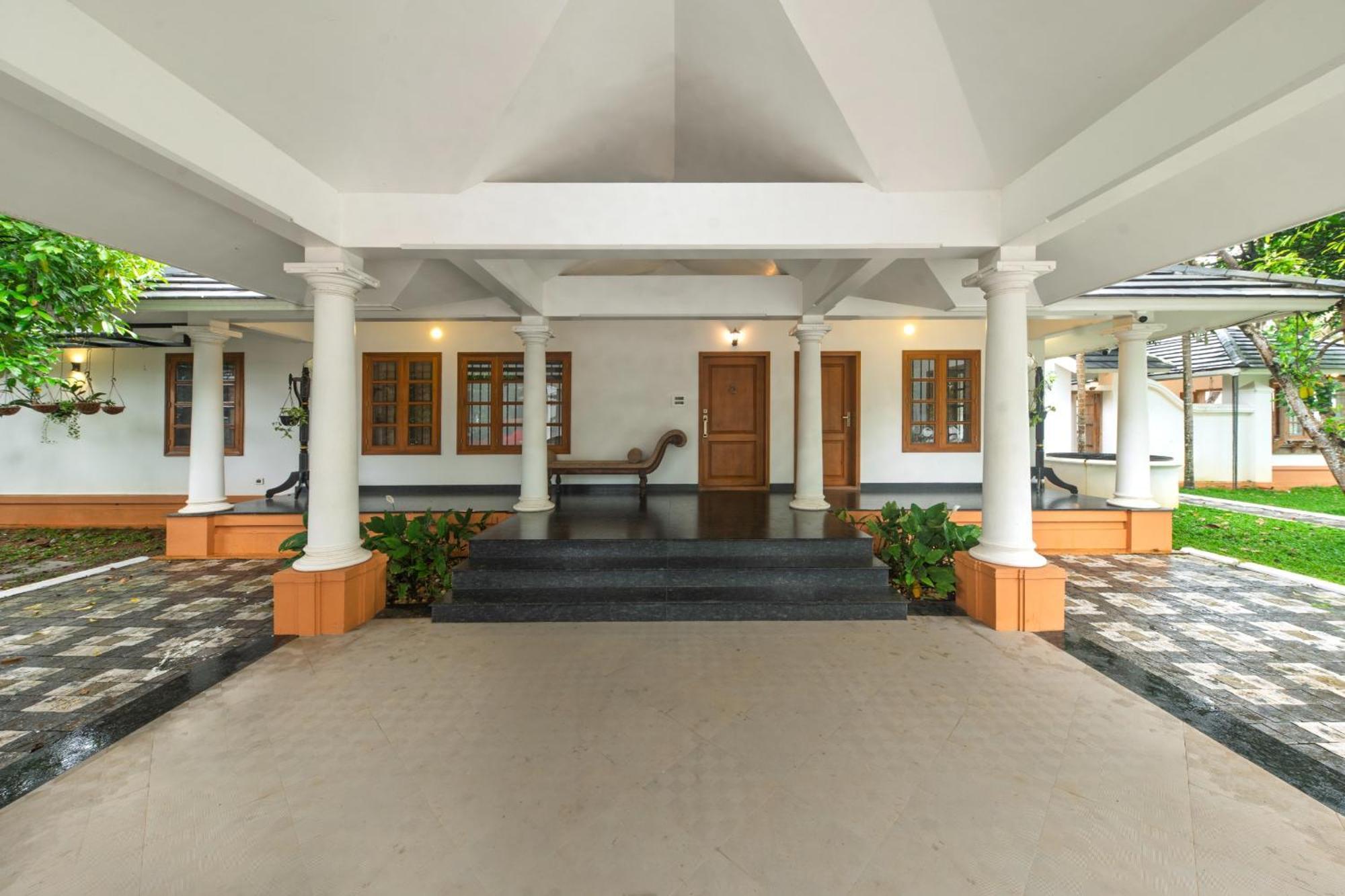 Apartament Waterfront By Palmyra Kollam Zewnętrze zdjęcie